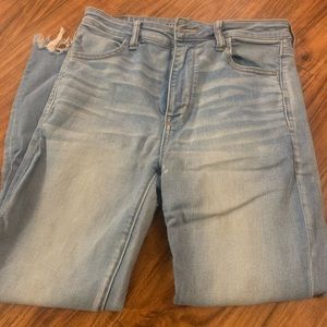 American Eagle Super Hi Rise Jegging Crop!